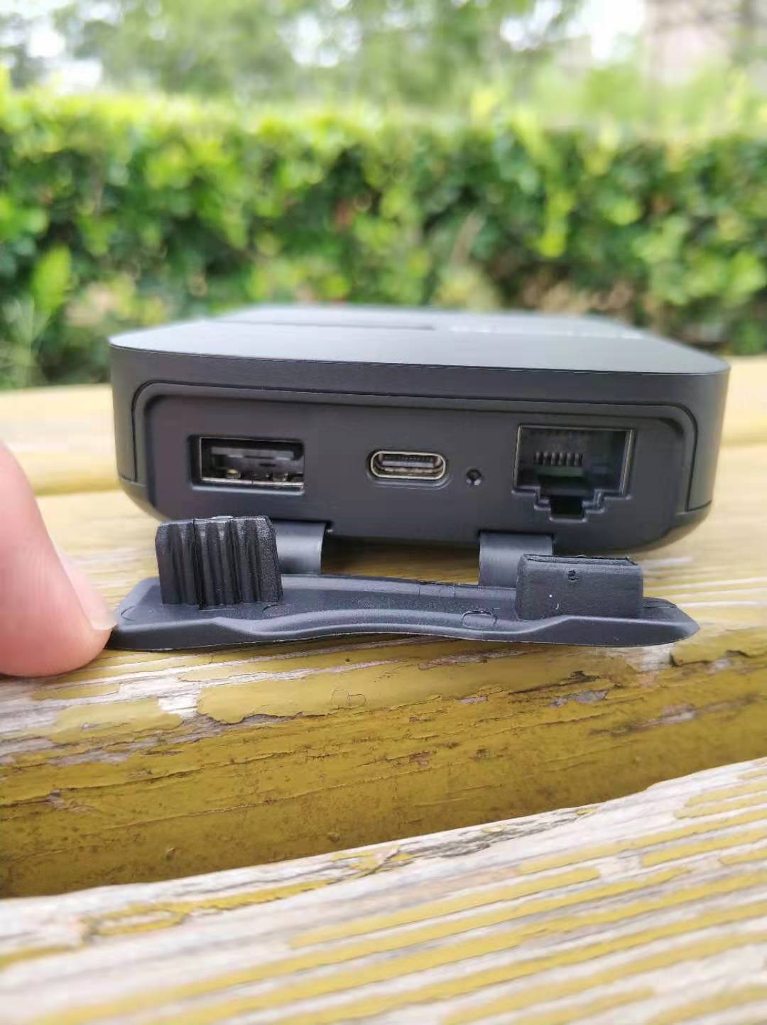 你有乾坤袋，我有RAVPOWERFileHub多功能文件宝