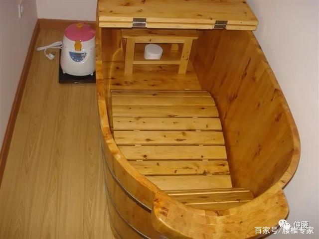 年纪轻轻腰椎间盘突出做什么工作,腰椎间盘突出公务员体检既往病史