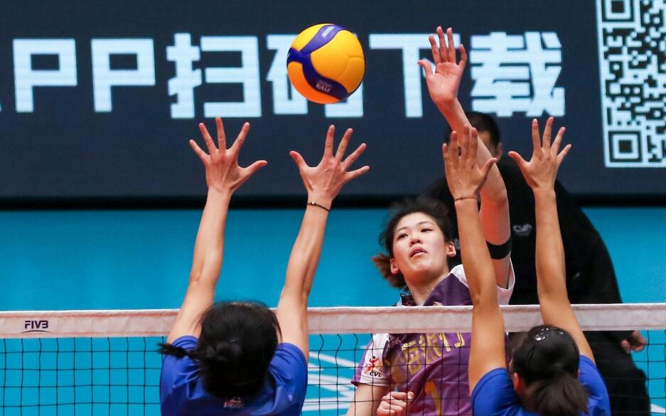 李盈莹4场砍120分完整视频,张常宁狂砍36分巨星表现