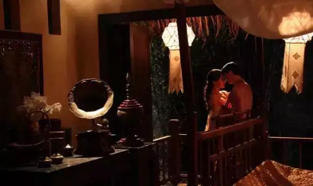 丈夫用锁链“囚”出轨妻与侄的故事，撕开了爱情与婚姻的底色