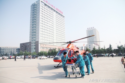 空中120急救车,空中120转运患者