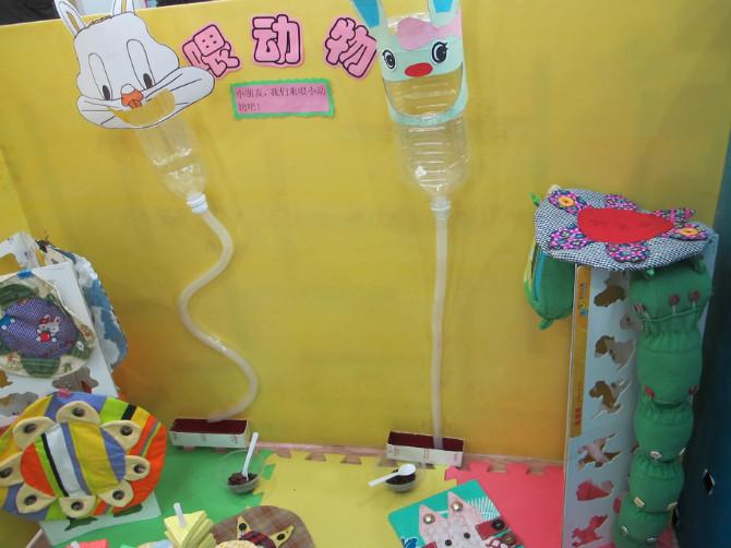 幼儿园烧烤区简单自制玩教具,幼儿园pvc管自制户外玩教具