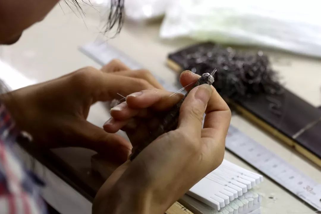 《中国钓鱼》杂志一行二人走进黑金刚