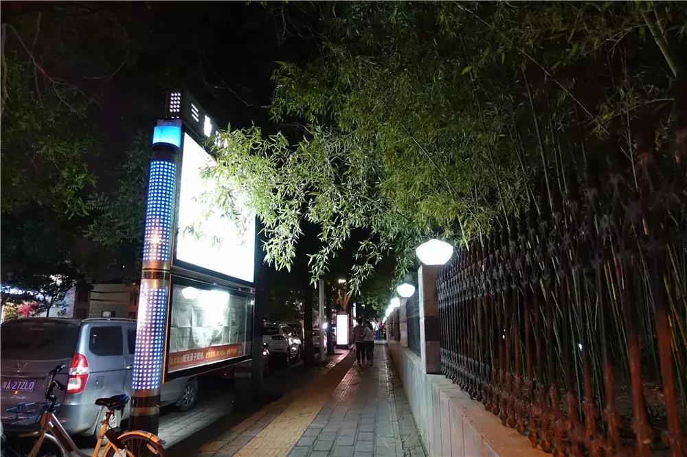 索尼黑卡rx100一代支持几倍变焦,索尼黑卡rx100m7现价2021