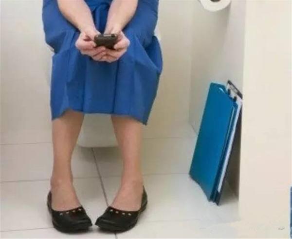 女人不要做这5件事情,女人不要在男人面前做这三件事