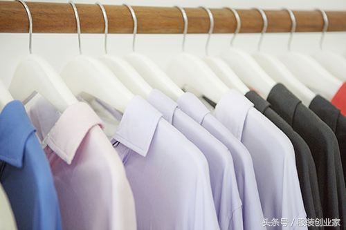 服装店装修跟市场需求哪个最重要,服装店怎么增加回头客