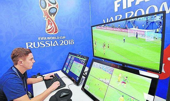 世界杯科普：瑞典点球胜韩国VAR再显威，视频裁判平反冤假错案
