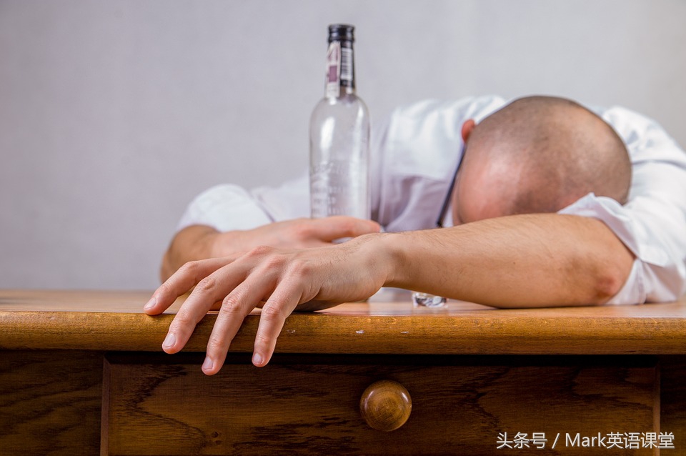 含有make复合宾语结构的句子,make加复合宾语简单句