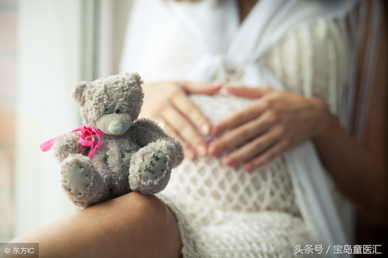 孕早期先兆流产出血是什么颜色,孕早期大便出血会引起流产吗