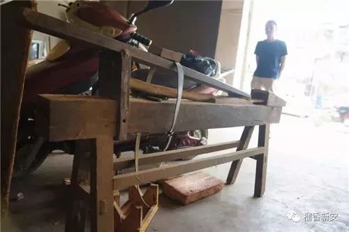 「发现」蒙自这种用刀切出来的“黄金丝”，在云南“怪”出名的！