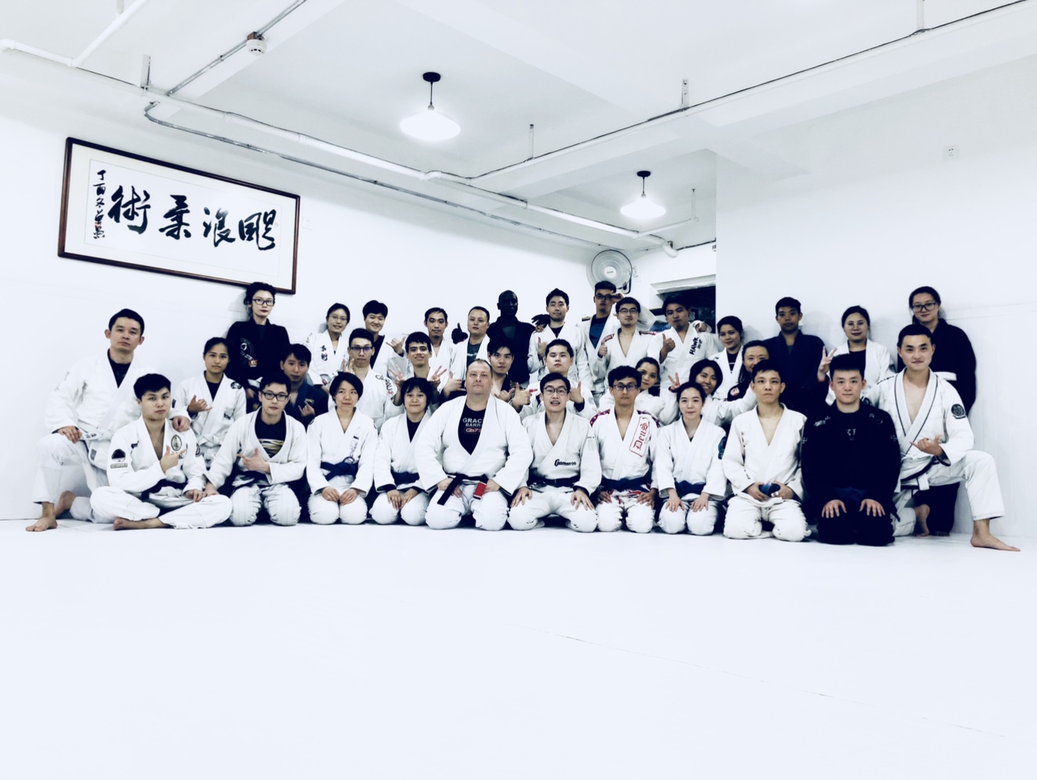 广州飓浪巴西柔术：三分钟快速了解巴西柔术