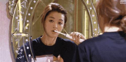 造成黑眼圈的常见原因,黑眼圈的形成原因与治疗