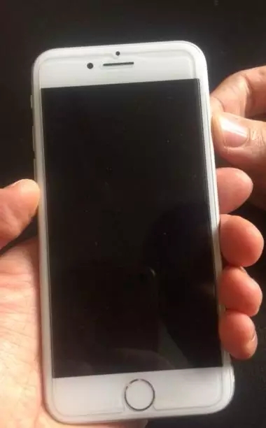 iphone8白苹果恢复出厂设置,iphone8进水开机循环白苹果