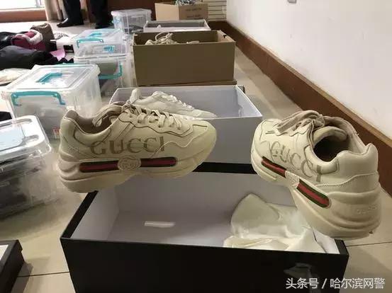朋友圈卖的奢侈品真的假的,奢侈品几十块就可以买真的假的