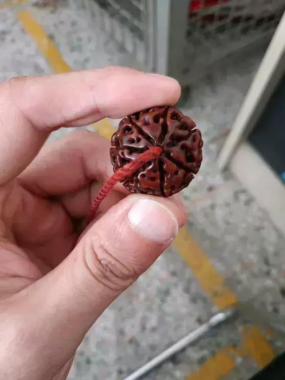 买手串为什么老问预算,想买手串怕被坑