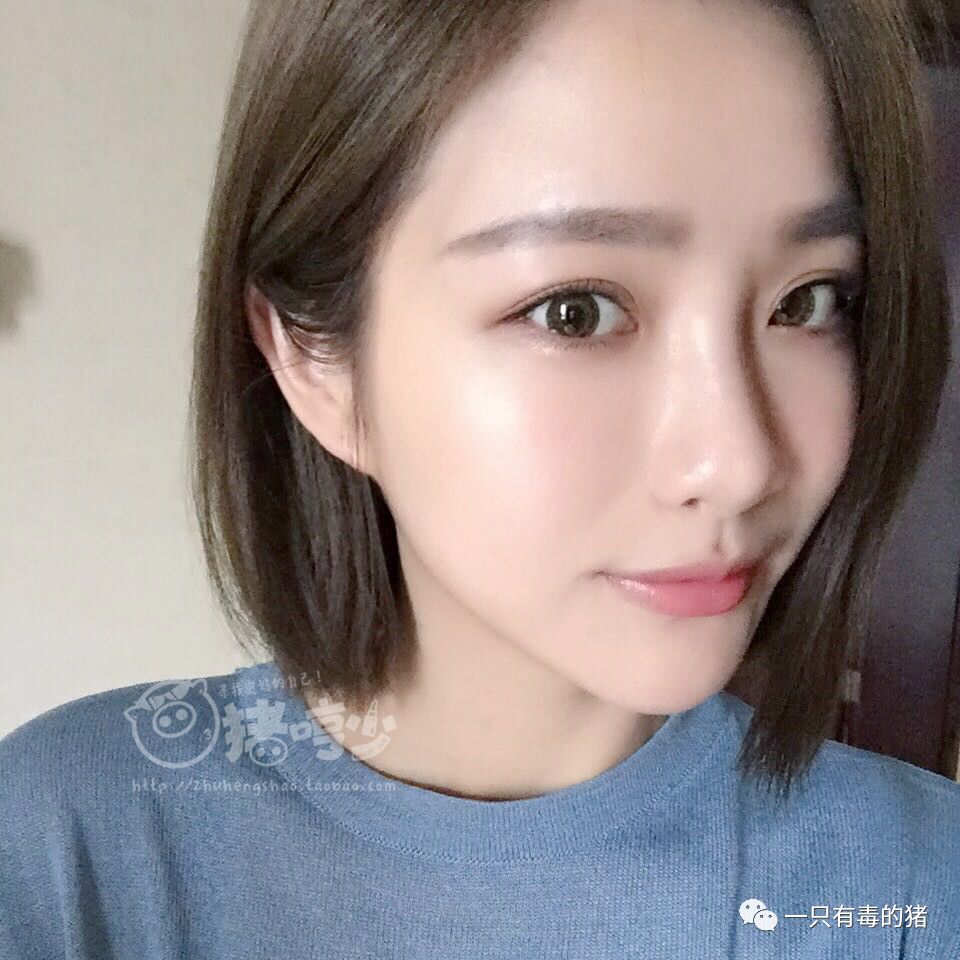 深扒摔跤炫富：原来富婆们20w包包里的东西也没什么了不起