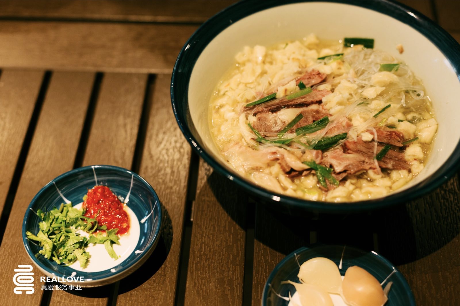 高新创新咖啡街区美食,美食与真爱