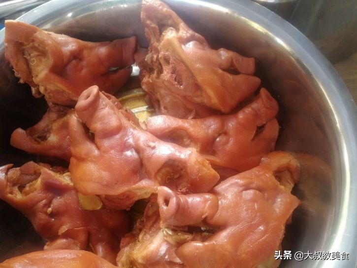 商业卤猪头肉卤水配方,秘制卤猪头肉秘方
