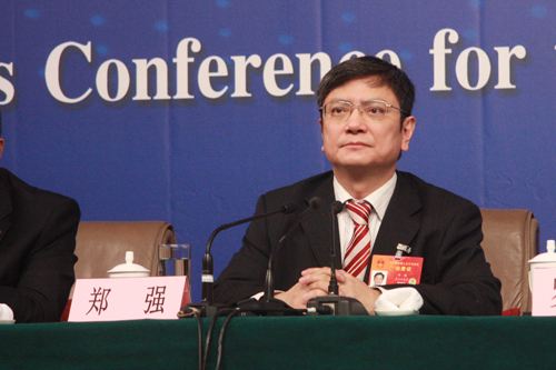 浙大教授郑强最近视频,浙大教授郑强说话