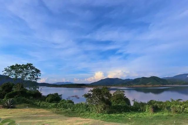 海南乐东旅游,海南小九寨公园