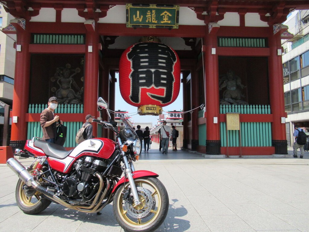 本田cb750复古,最新款本田cb750大黄蜂摩托车