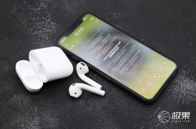 AirPods2代到手了，怎么才能让人看出来是新款？