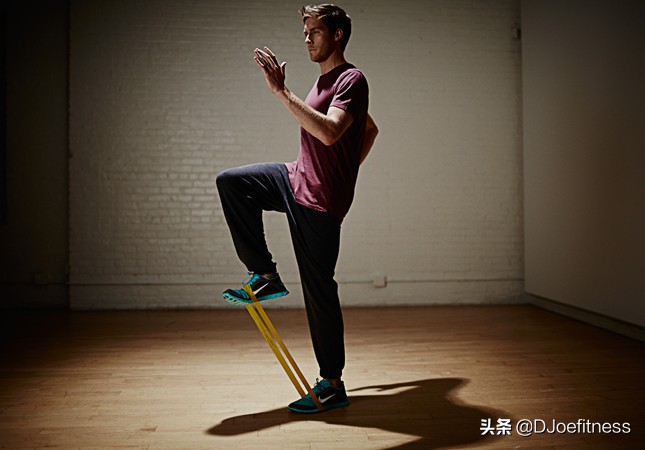 健身房练哪几个动作提高功能,健身房如何练能提高篮球表现
