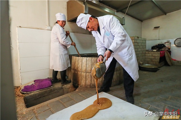 甘肃庆阳：拉板糖里的“年”味道