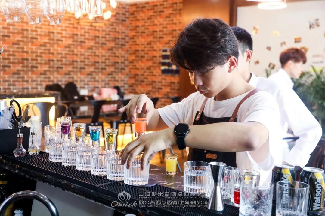 日本最厉害的调酒师是谁,日本调酒师有多厉害