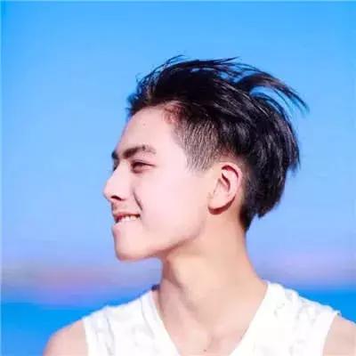 网名昵称霸气高冷男生英文,网名昵称ins小众男生