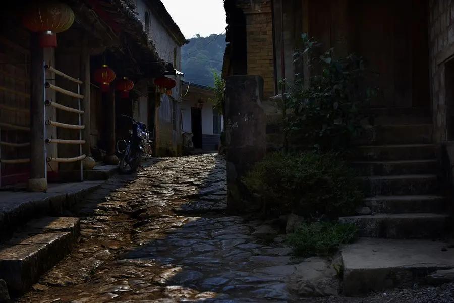 穿越百年历史追寻历史遗梦,穿越千年寻找历史的起源