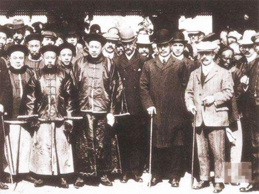 此公司在中国有百年历史，赚中国钱富得流油，现今还是世界五百强