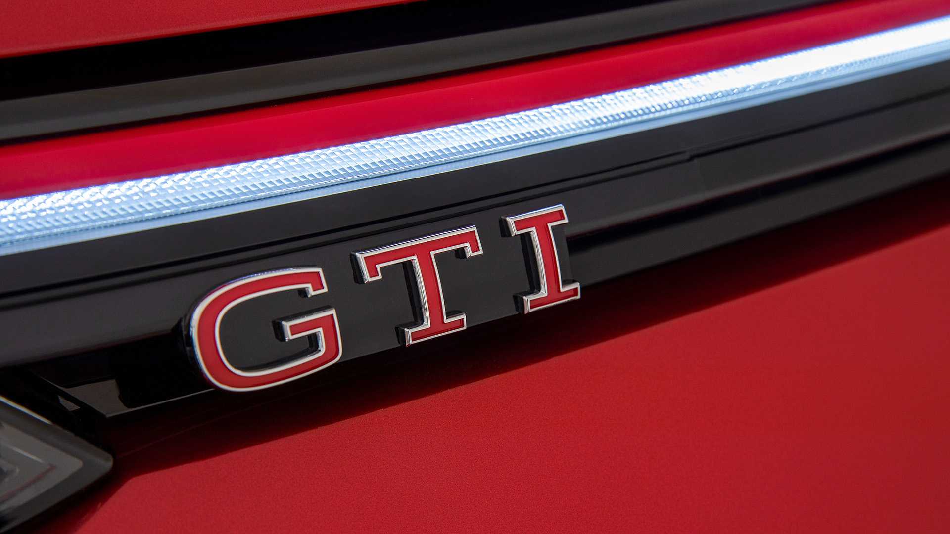 第八代高尔夫gti最新信息,向经典致敬2024