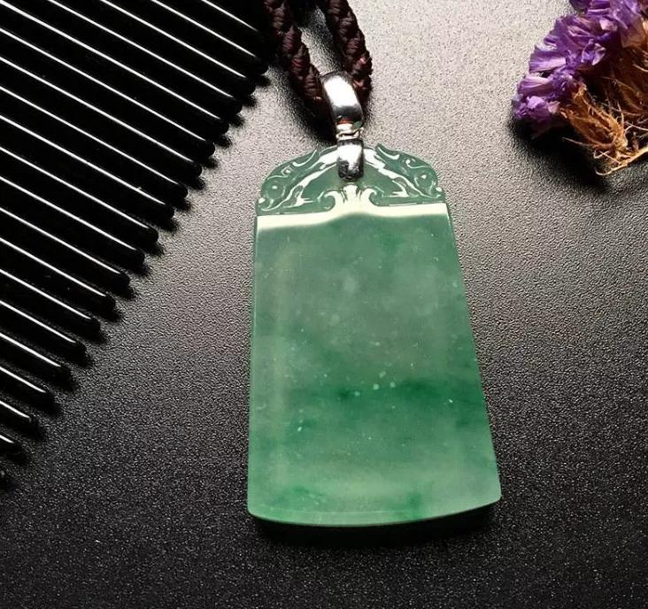 现在翡翠怎么那么多假货,翡翠假货多为什么还有那么多人买