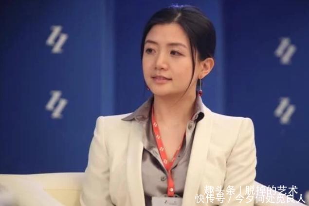 马云背后的女人不是他妻子？并且还有好几个？