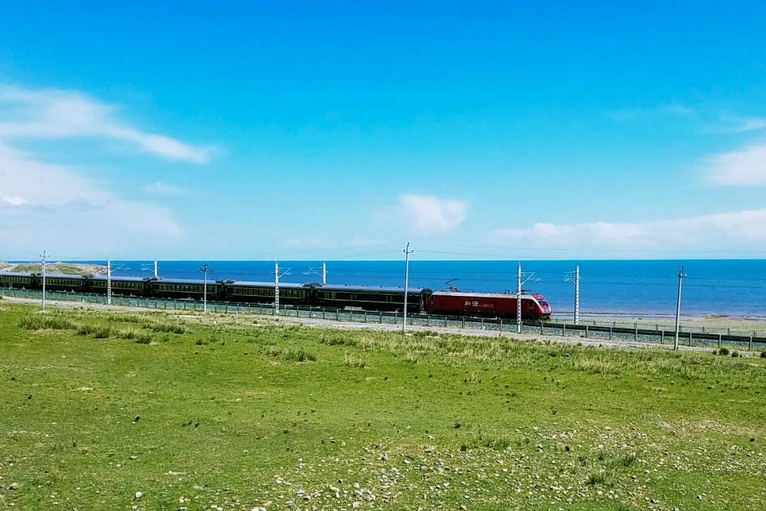 中国西部有什么美丽的风景,中国沿路风光最美铁路