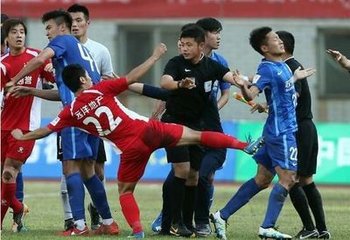 运动员不拘小节,球员不能随性干活