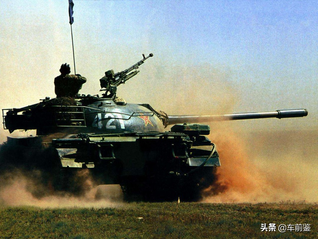 中国99式主战坦克还用柴油机吗,坦克柴油机能换成燃气轮机吗