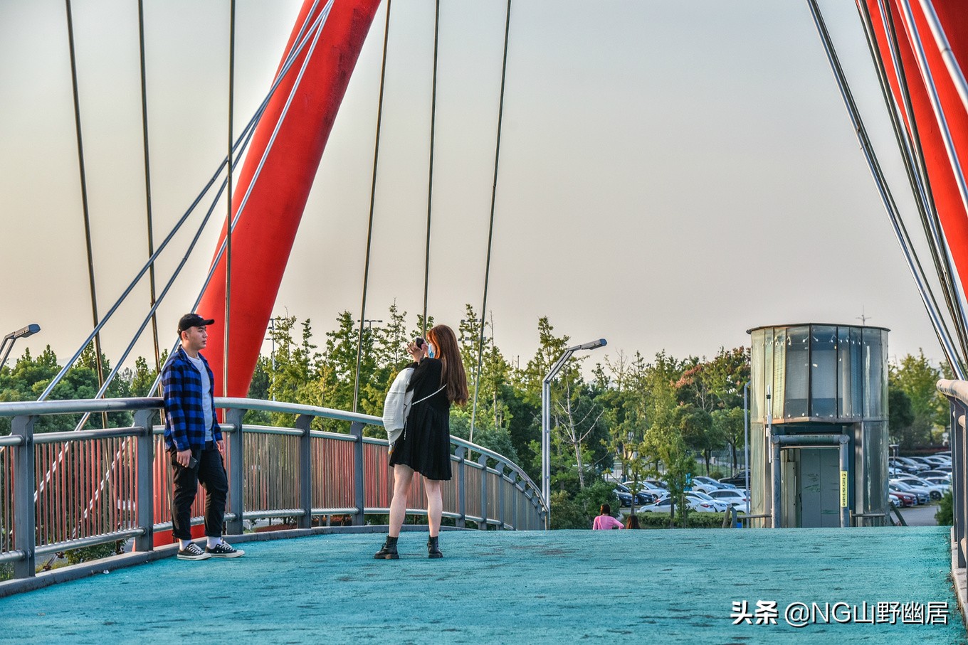 江苏南京：明明可以靠网红上头条，却偏偏靠实力说话