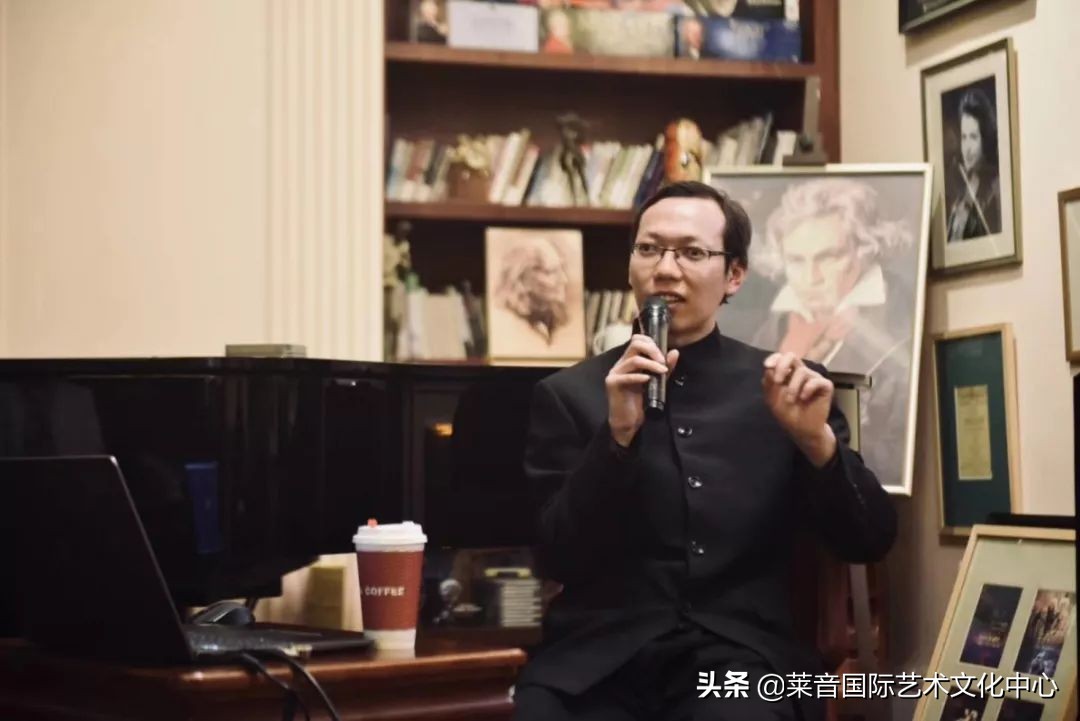 中国乐曲学院博士张烁,乐曲博士张烁简介