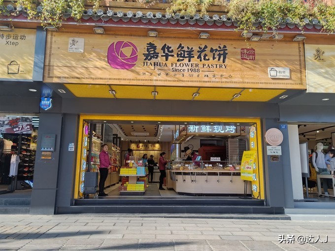 丽江的高颜值客栈逆天了，住一圈连回家的路费都省了！文末有福利