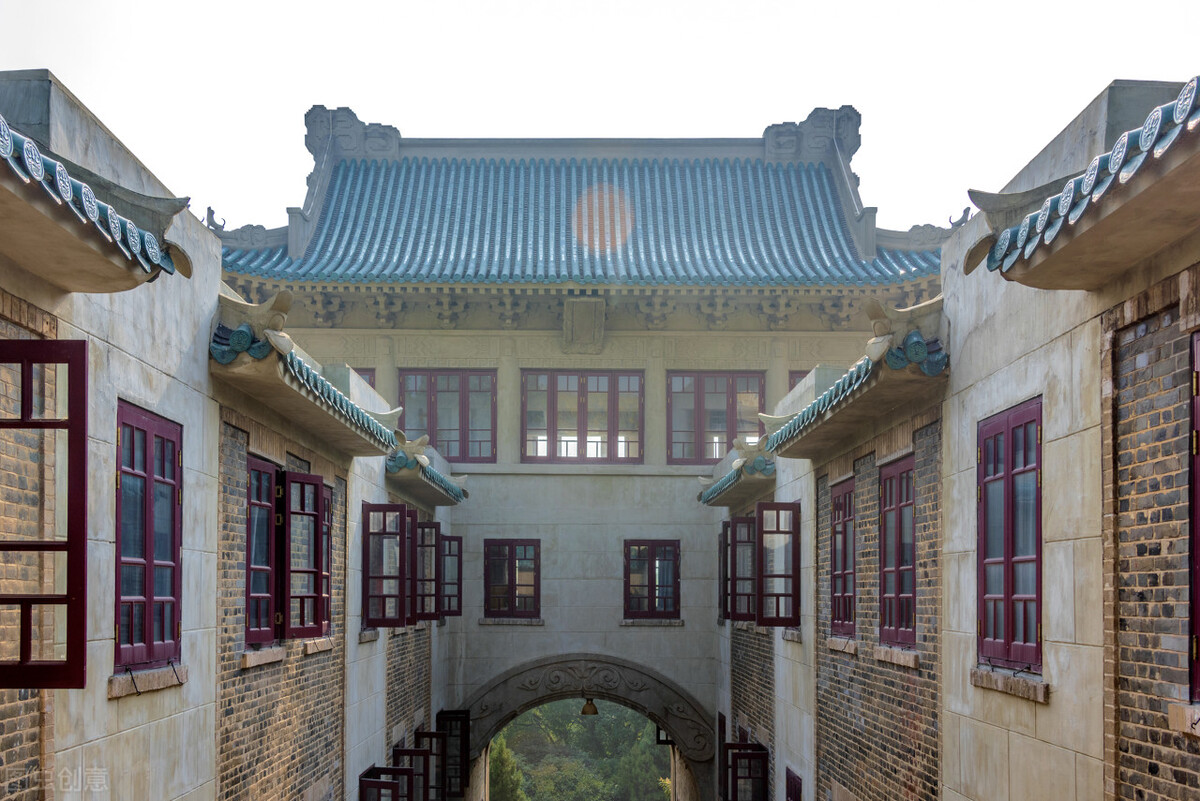 前路漫漫其修远兮的意思,前路漫漫其修远兮何处是归宿