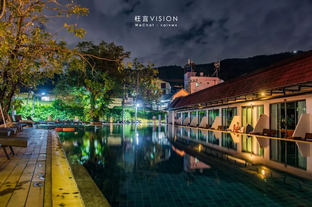 繁华熙攘，从海滩到山路的芭东（Patong）风情