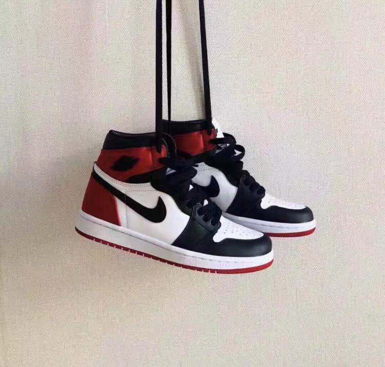 年度最清爽的一双aj1球鞋,8月球鞋热销榜