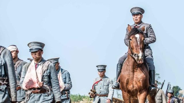 许光达被授予大将衔，过高了吗？三次请辞被拒后坚持自降工资