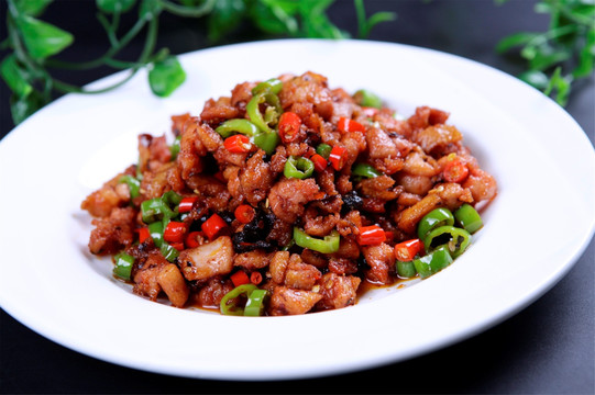 精选10余款菜肴推荐,精选30余款菜品推荐