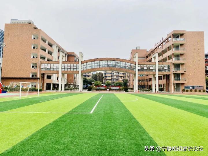 武侯北二外和川附西区哪个好,西川中学和棕北中学怎么选