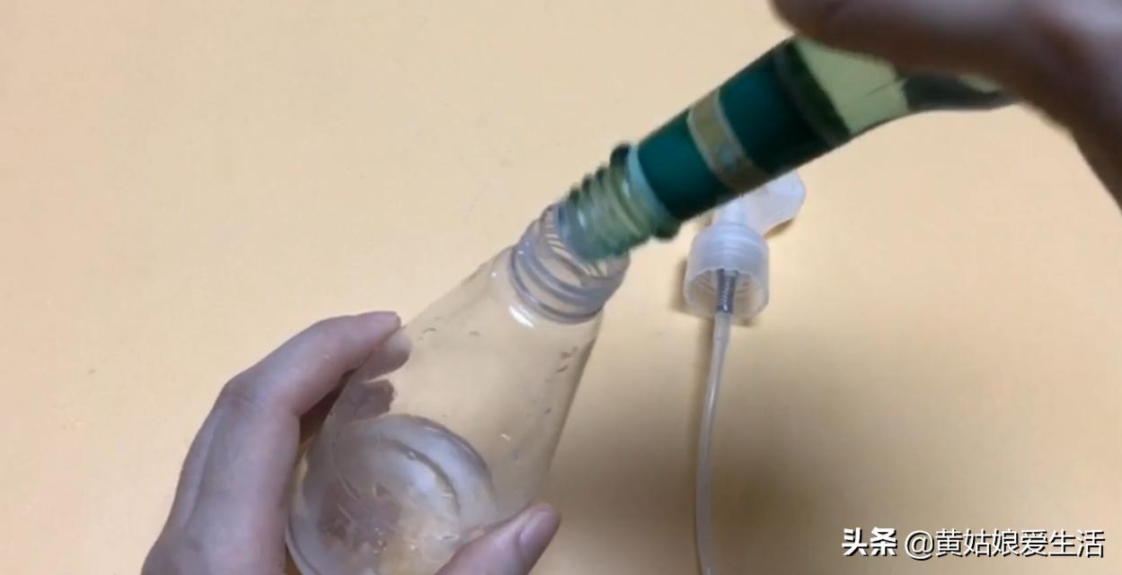 风扇上面的灰尘怎么快速清理掉,雷神911pro拆机清理风扇灰尘教程