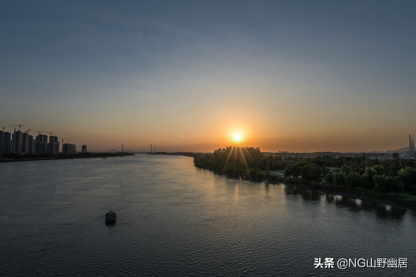 江苏南京：明明可以靠网红上头条，却偏偏靠实力说话