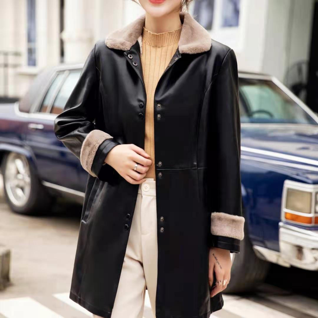 中长款皮衣女装加绒加厚中年妈妈,皮衣加绒外套女中老年人短款